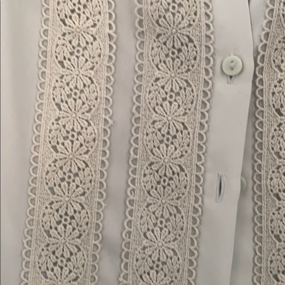 Button down shirt - Picture 2 of 3